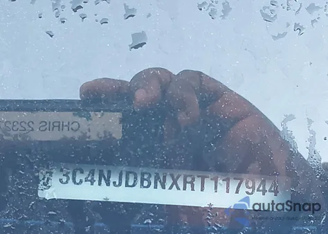 2024 Jeep Compass Latitude 4X4 из США, поврежденный, VIN 3C4NJDBNXRT117944